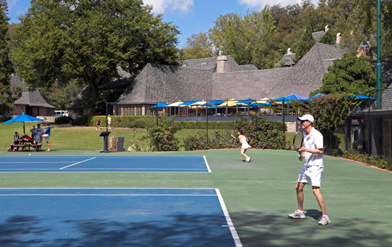 Guest enjoy access to our Tennis Courts