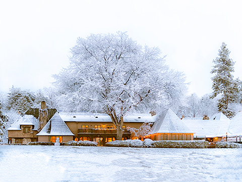 lake arrowhead lodge covered in fresh snow