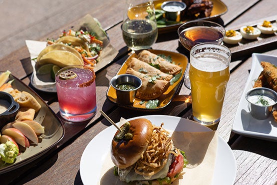 delicious fare and satisfying bevereages await you at the north shore tavern